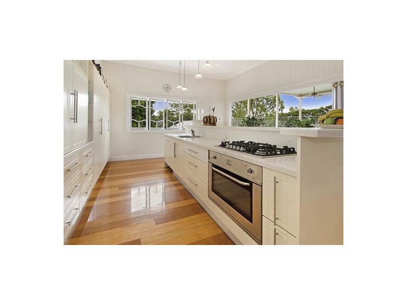 Holland Park QLD 4121