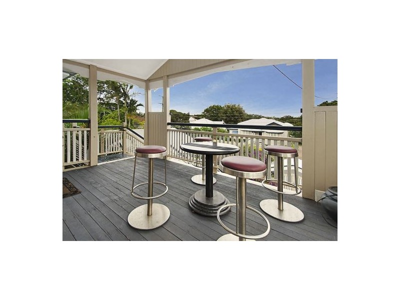 Holland Park QLD 4121