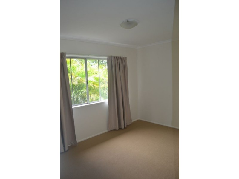 1/28 Canfield Road, Nathan QLD 4111