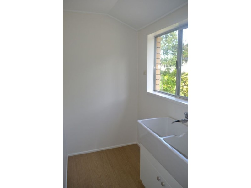 1/28 Canfield Road, Nathan QLD 4111