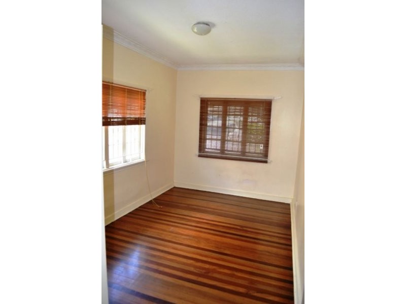 1370 Logan Road, Mount Gravatt QLD 4122