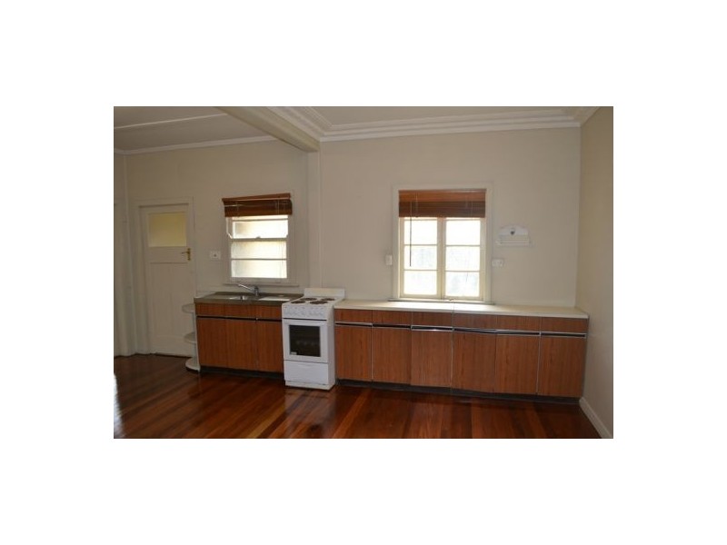34 Judge Street, Norman Park QLD 4170