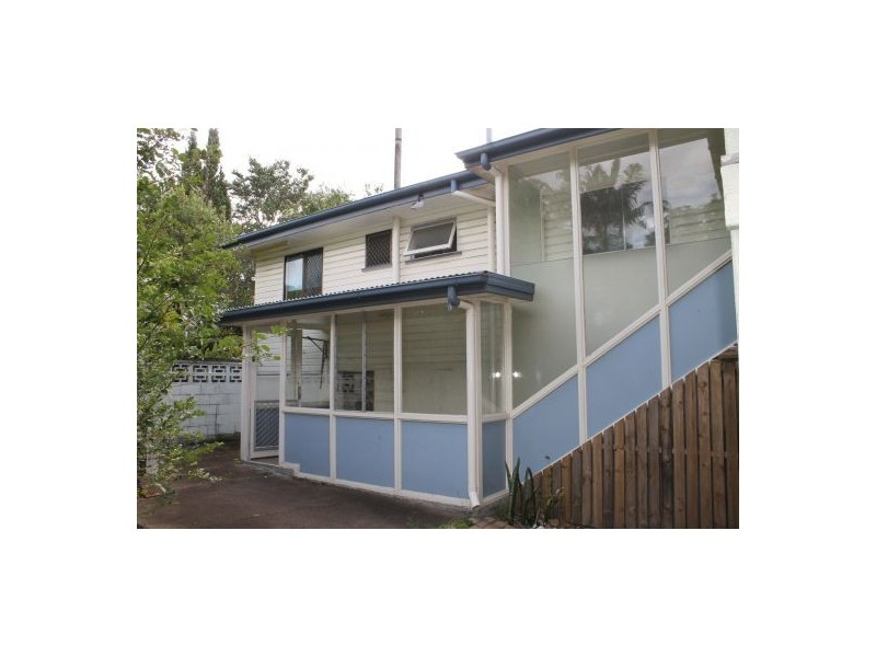 26 Kuring-gai Ave, Tarragindi QLD 4121