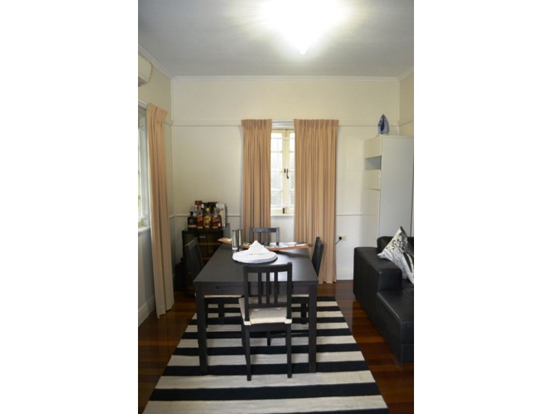 50 Marvin Street, Holland Park West QLD 4121