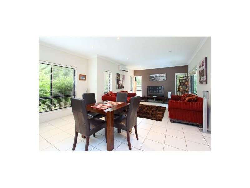 86 Tristania Way, Mount Gravatt East QLD 4122