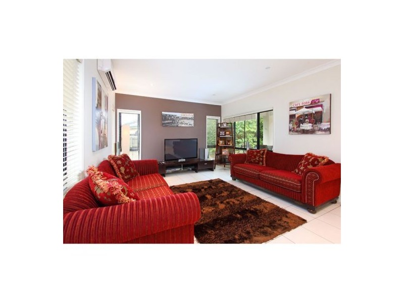 86 Tristania Way, Mount Gravatt East QLD 4122