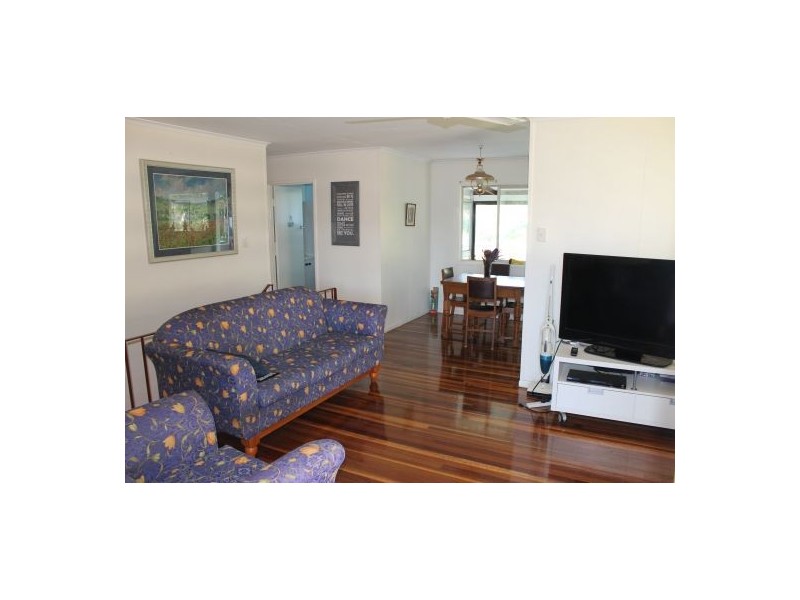 3 Donbeth Street, Wynnum West QLD 4178