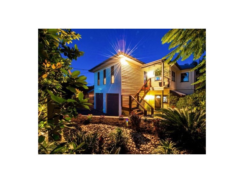 15 Snowden Street, Tarragindi QLD 4121