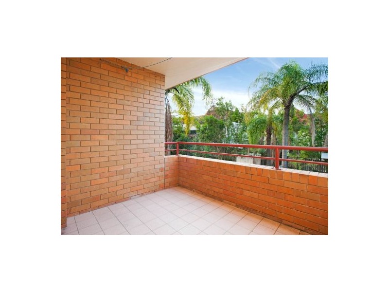 8/11 Mahina Place, Wishart QLD 4122