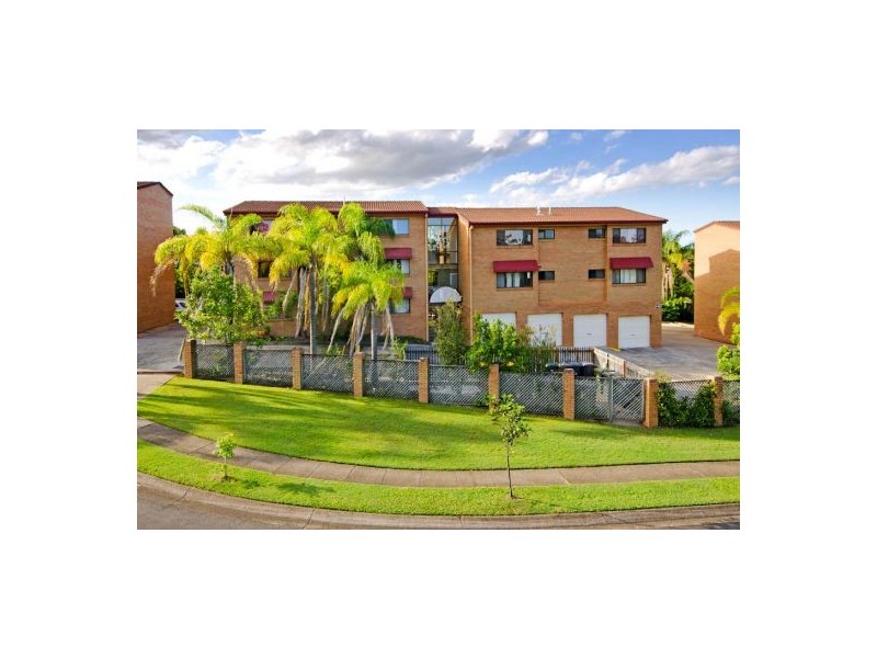 8/11 Mahina Place, Wishart QLD 4122