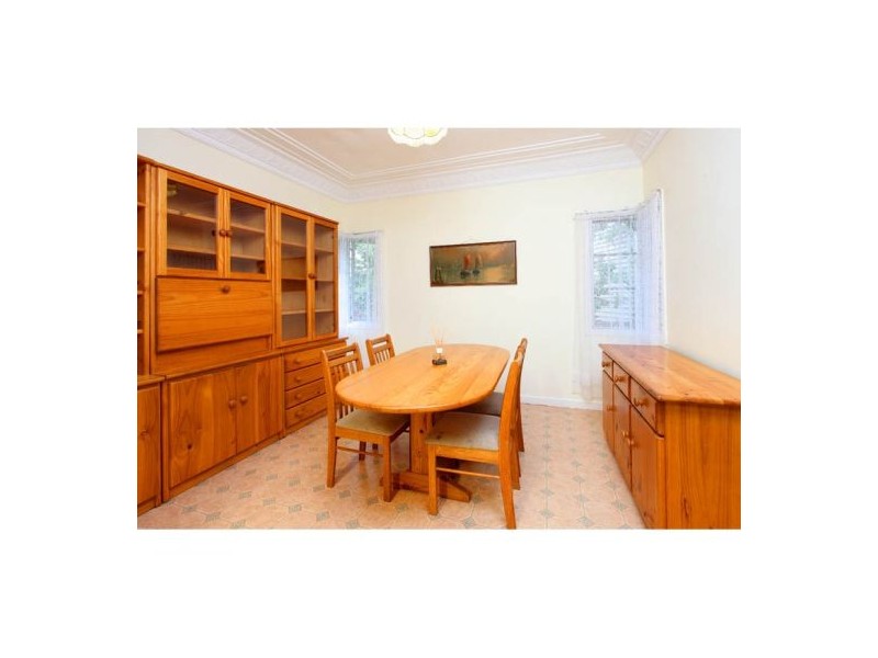 5 Glyn Street, Coorparoo QLD 4151