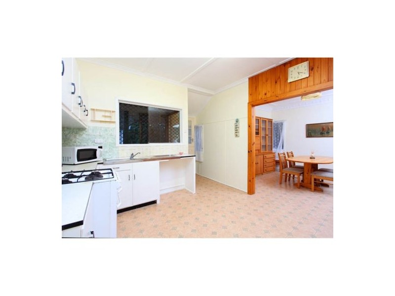 5 Glyn Street, Coorparoo QLD 4151