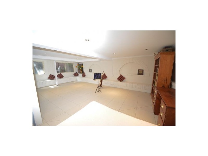 11 Verbena Street, Mount Gravatt QLD 4122