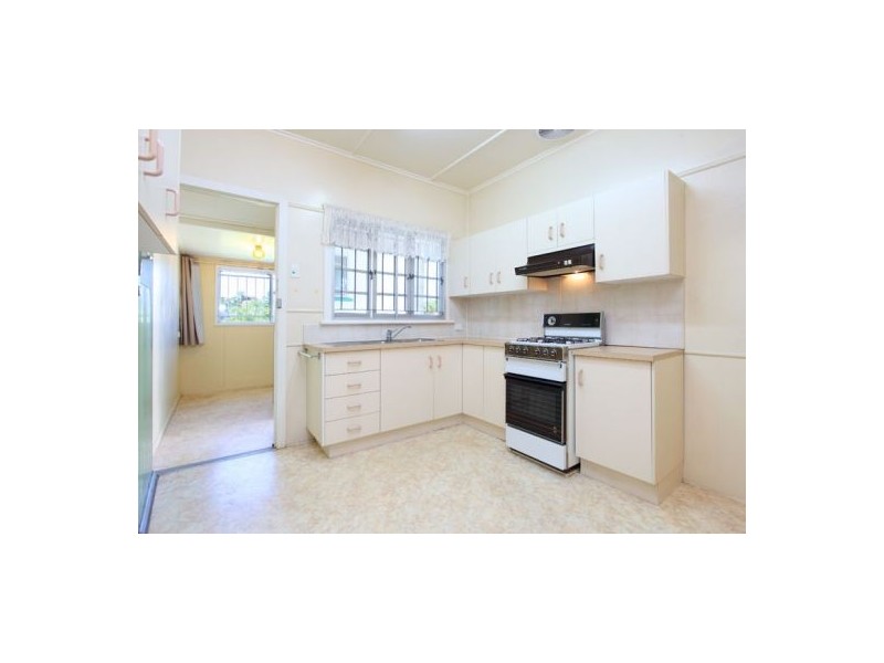 11 Fork Street, Coorparoo QLD 4151