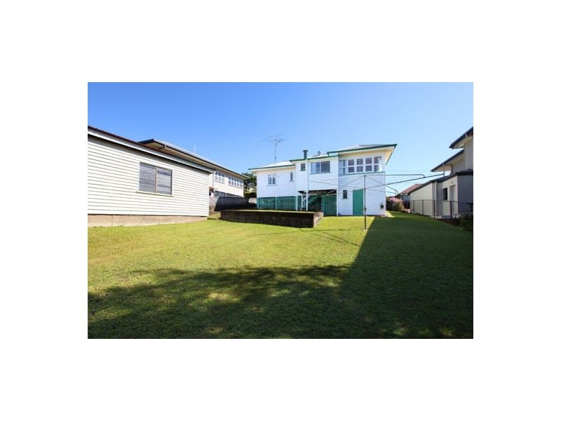 11 Fork Street, Coorparoo QLD 4151
