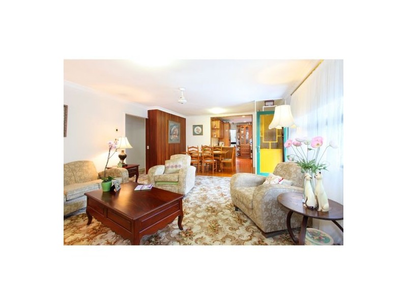 314 Bennetts Road, Norman Park QLD 4170