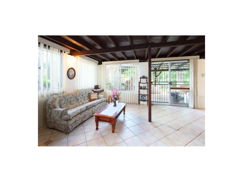 314 Bennetts Road, Norman Park QLD 4170