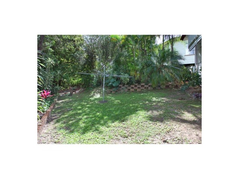 314 Bennetts Road, Norman Park QLD 4170