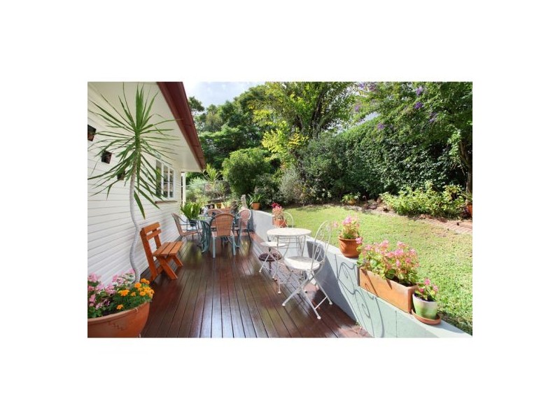 314 Bennetts Road, Norman Park QLD 4170