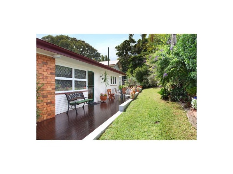 314 Bennetts Road, Norman Park QLD 4170