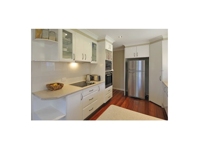 23 Mt Gravatt Rd, Upper Mount Gravatt QLD 4122