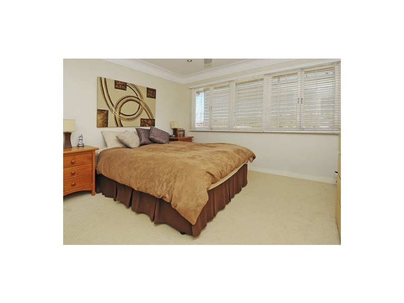 23 Mt Gravatt Rd, Upper Mount Gravatt QLD 4122