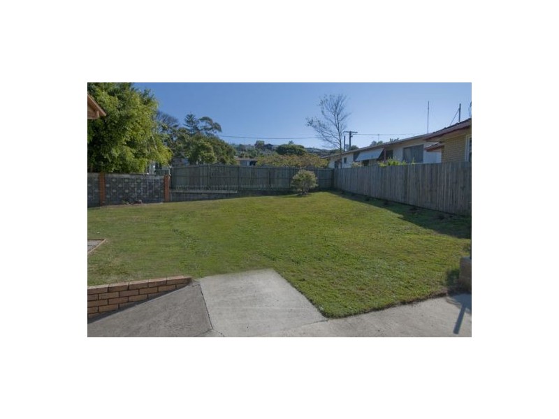 23 Mt Gravatt Rd, Upper Mount Gravatt QLD 4122