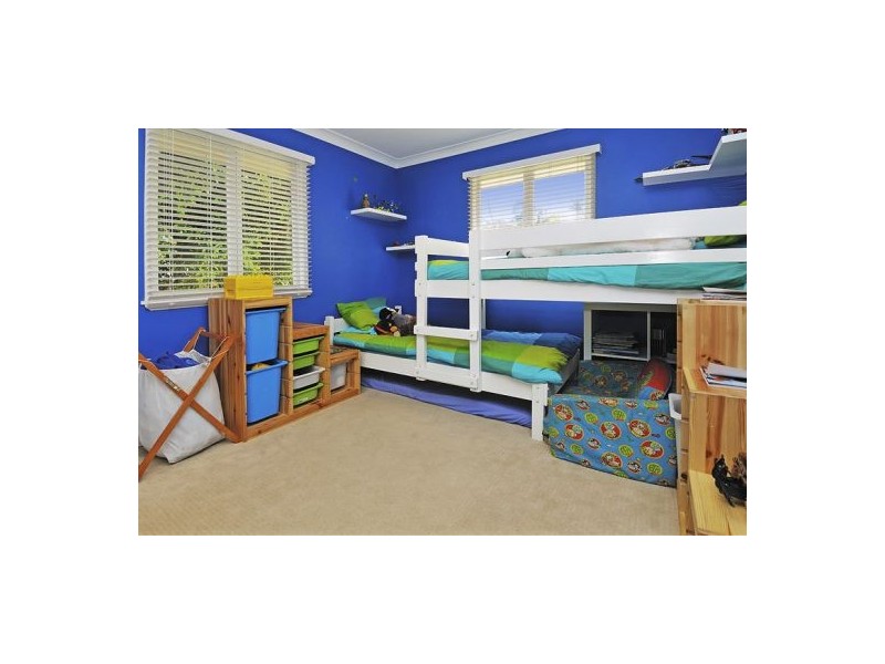 23 Mt Gravatt Rd, Upper Mount Gravatt QLD 4122