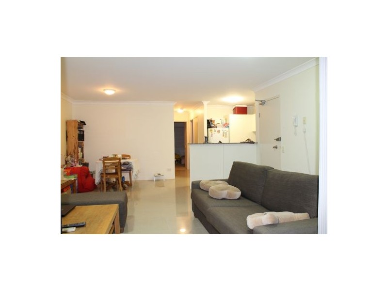 83/55 Harries Road, Coorparoo QLD 4151