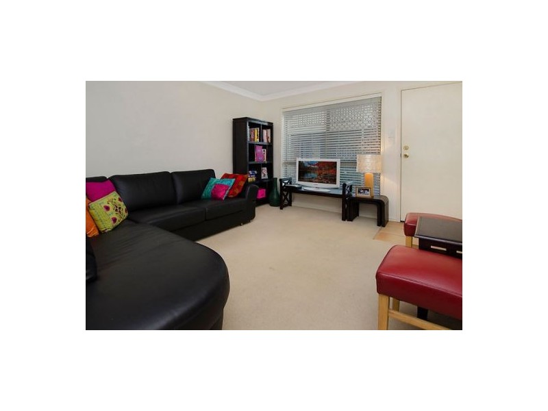 8/37 Birdwood Rd, Holland Park West QLD 4121