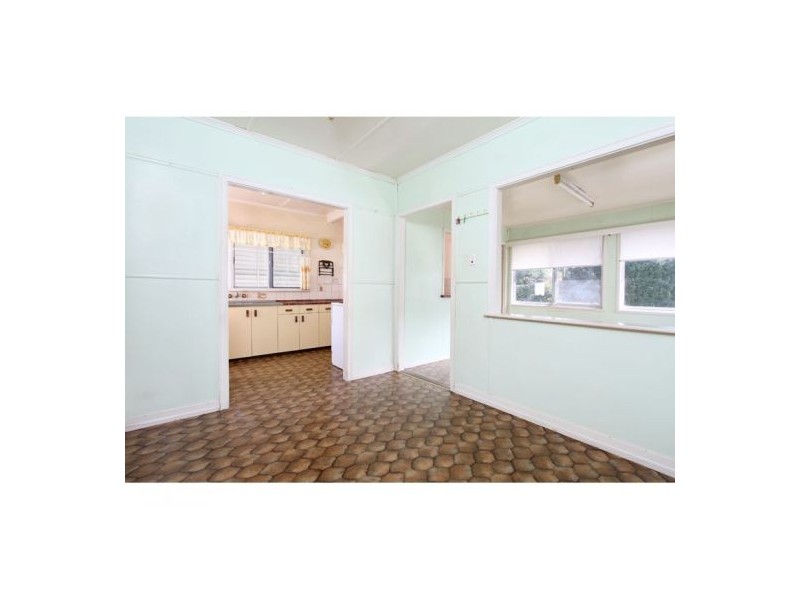 38 Elgar Street, Holland Park QLD 4121