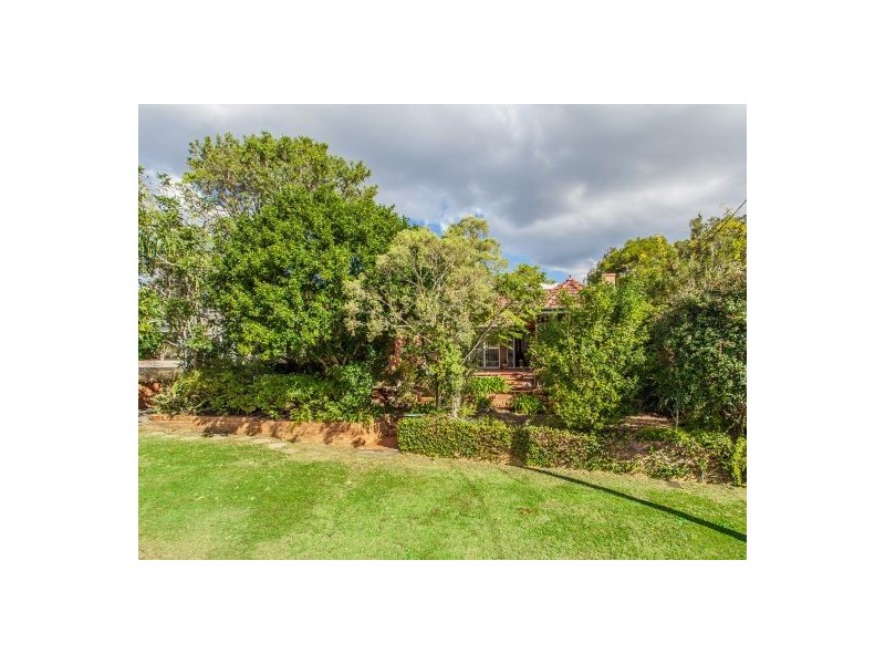 23 Mars Street, Coorparoo QLD 4151