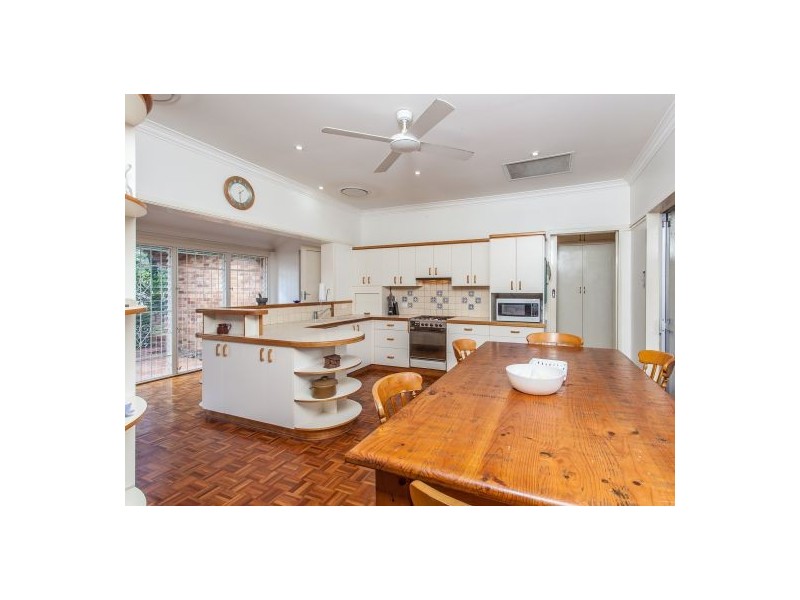 23 Mars Street, Coorparoo QLD 4151