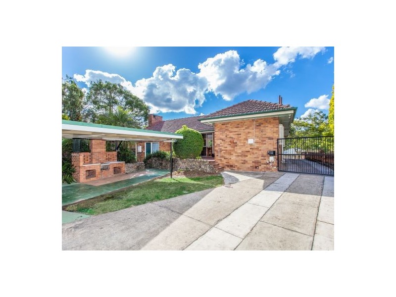 23 Mars Street, Coorparoo QLD 4151
