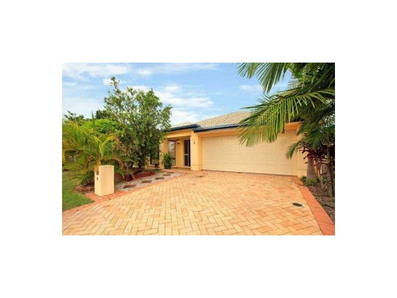 8 Pintail Street, North Lakes QLD 4509