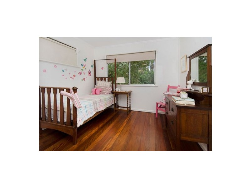 22 Lewana St, Mansfield QLD 4122