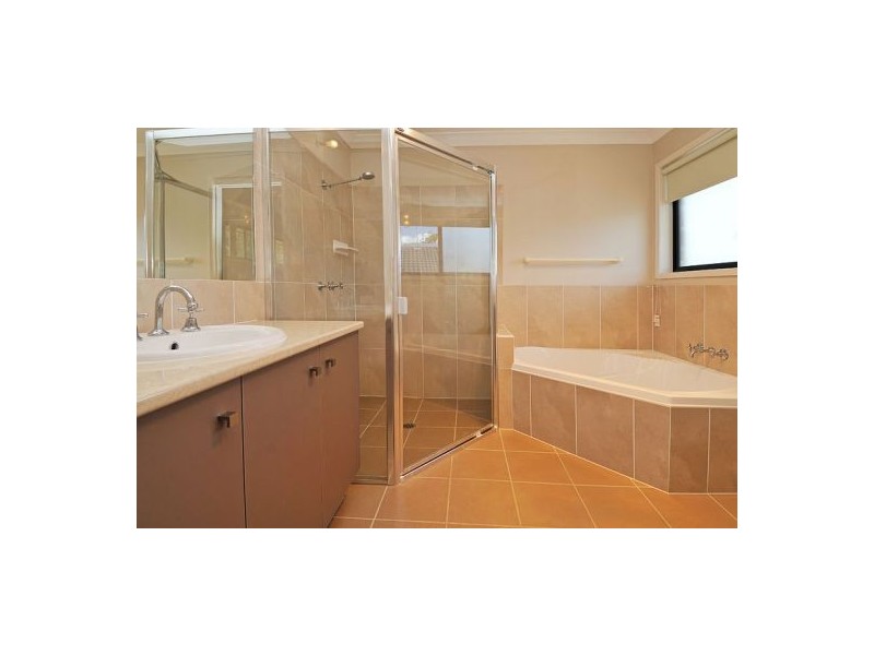 4 Fortescue Court, Mount Gravatt East QLD 4122