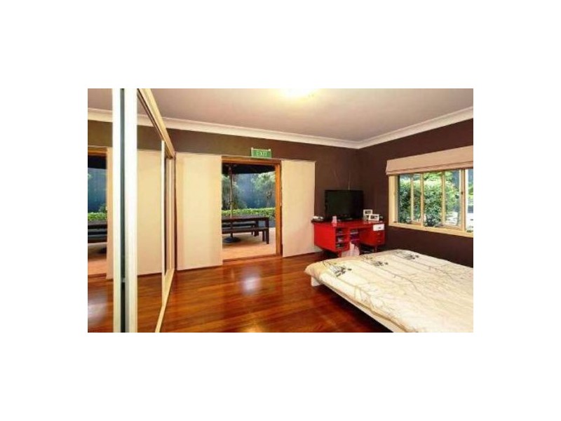 21 Dagmar Street, Holland Park West QLD 4121