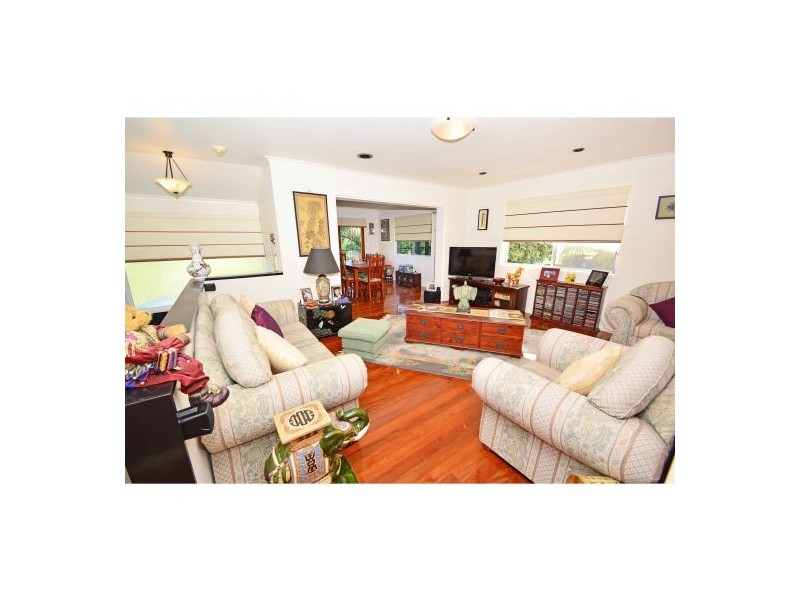 14 Carloch Street, Holland Park West QLD 4121