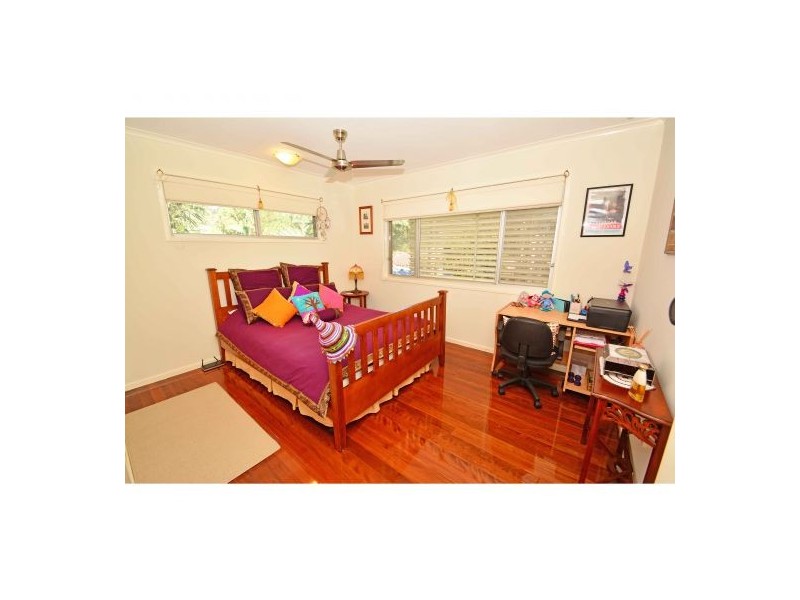 14 Carloch Street, Holland Park West QLD 4121