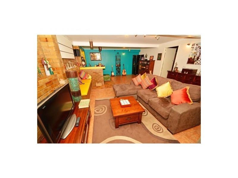 14 Carloch Street, Holland Park West QLD 4121