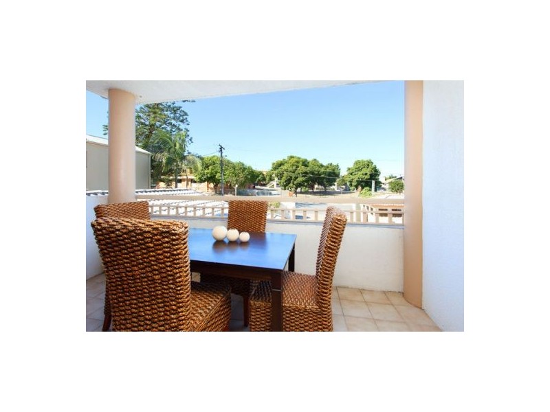 4/31 Crown Street, Holland Park QLD 4121