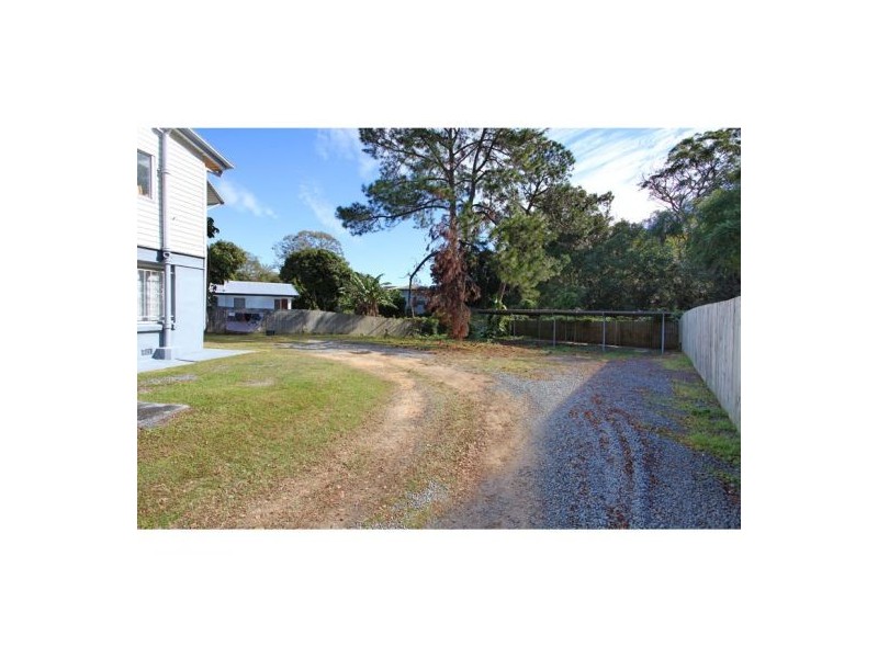 9 Woodford Street, Holland Park West QLD 4121