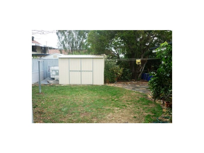 28 Mcewan Street, Carina QLD 4152