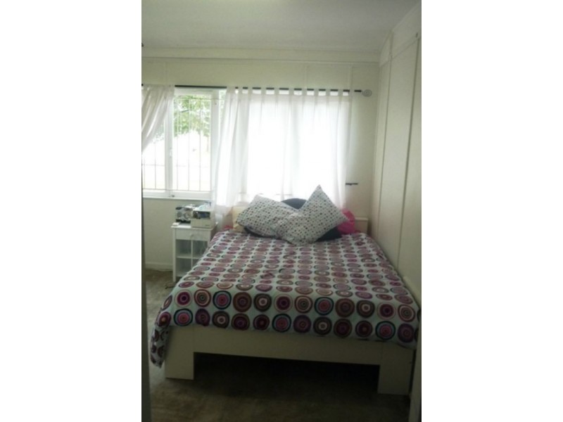 28 Mcewan Street, Carina QLD 4152