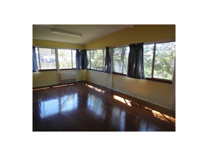 15 Cremin St, Upper Mount Gravatt QLD 4122