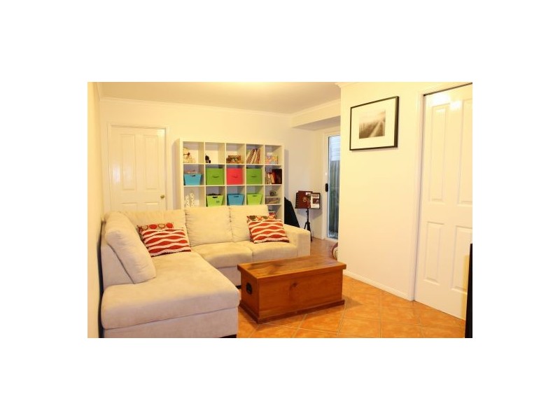 67 Raven Street, Camp Hill QLD 4152