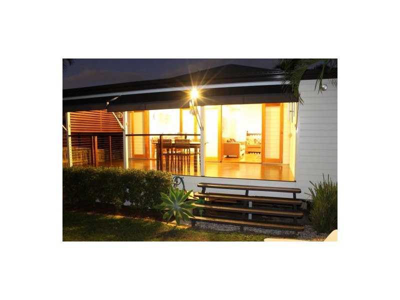 67 Raven Street, Camp Hill QLD 4152