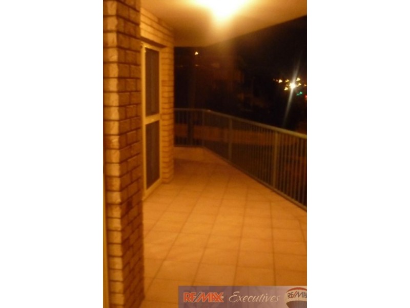 3/30 Ridge Street, Greenslopes QLD 4120