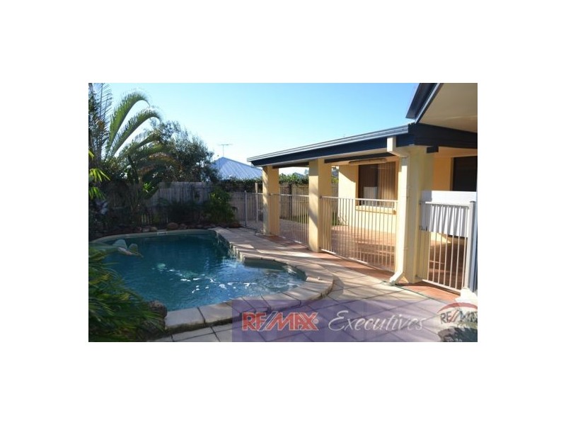 8 Pintail Street, North Lakes QLD 4509